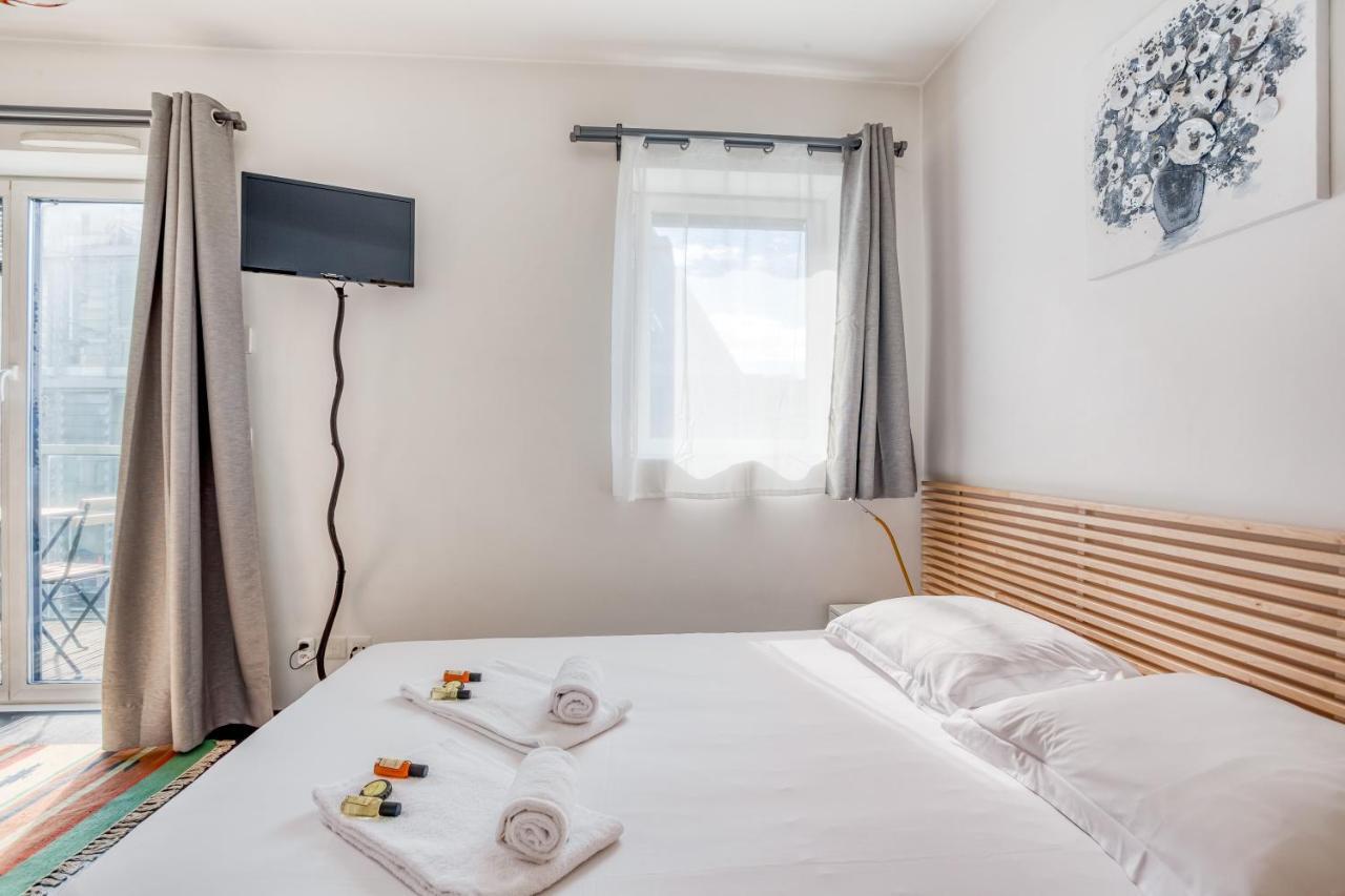 Ferienwohnung Lyon Confluence - Duplex Au Calme Avec Parking Prive En Option Exterior foto